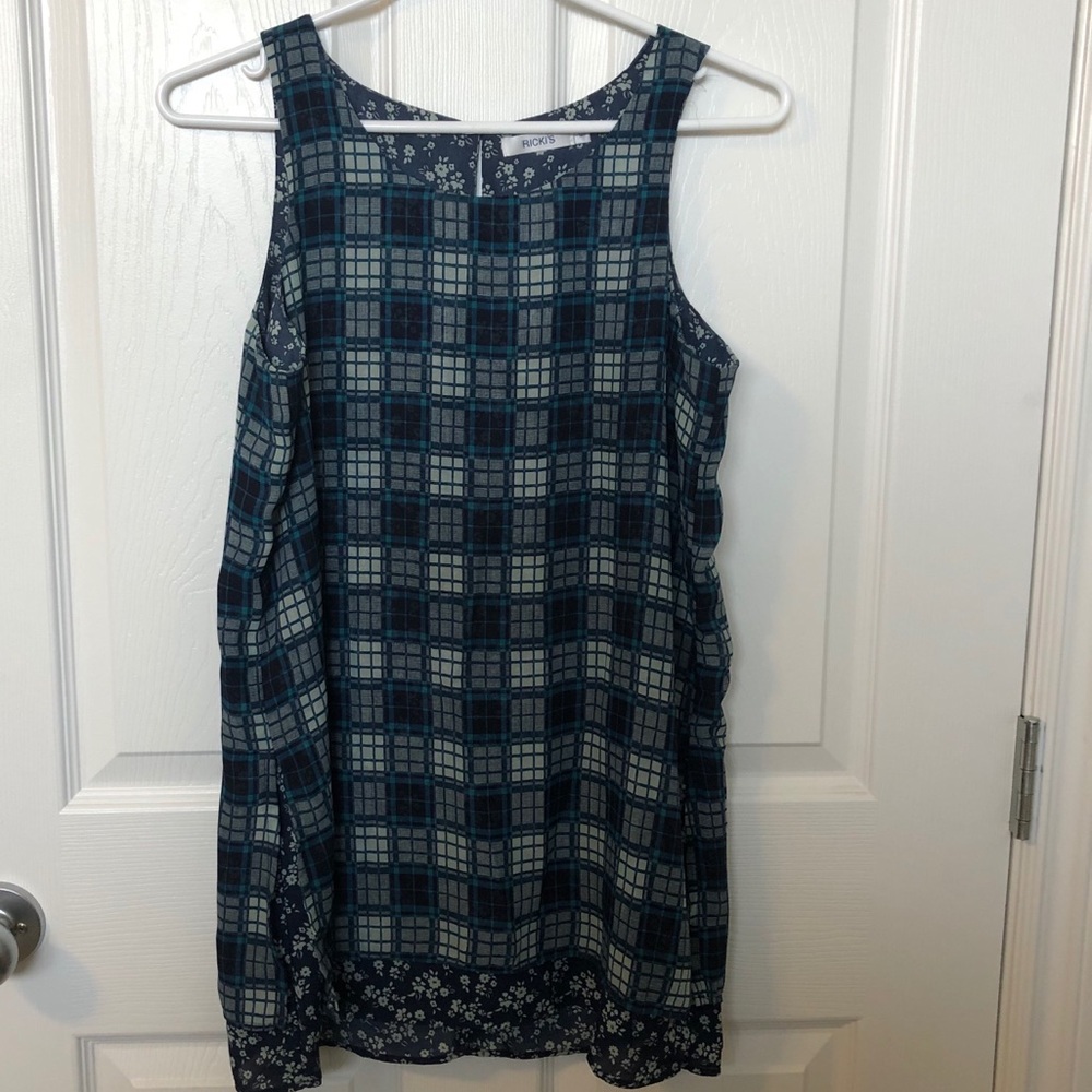 LAST CHANCE! Plaid and Floral Sleeveless Top